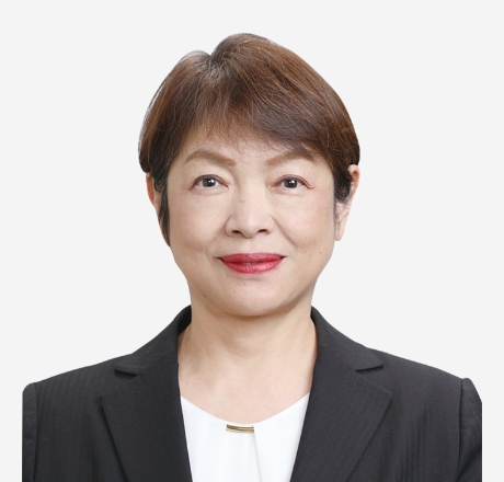 高橋　絹代